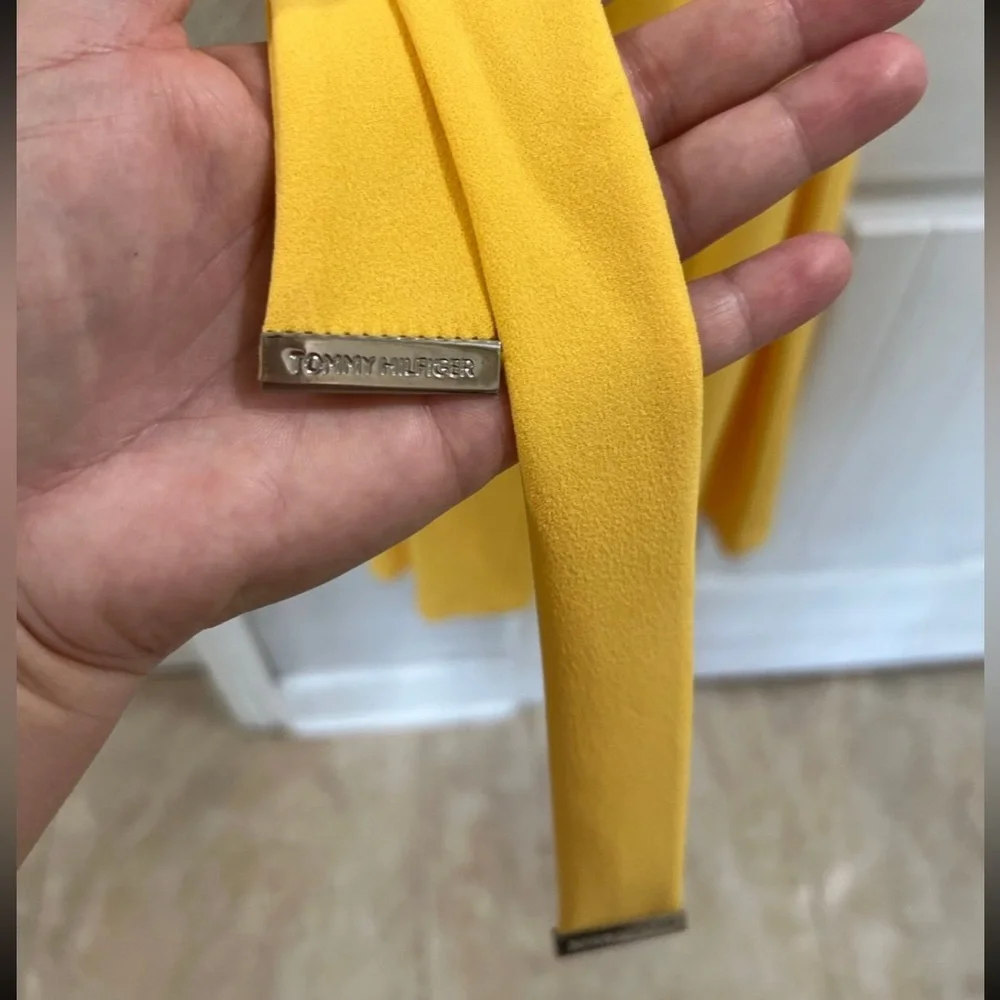 Tommy Hilfiger Yellow V-Neck Jumpsuit - Picture 4 of 10